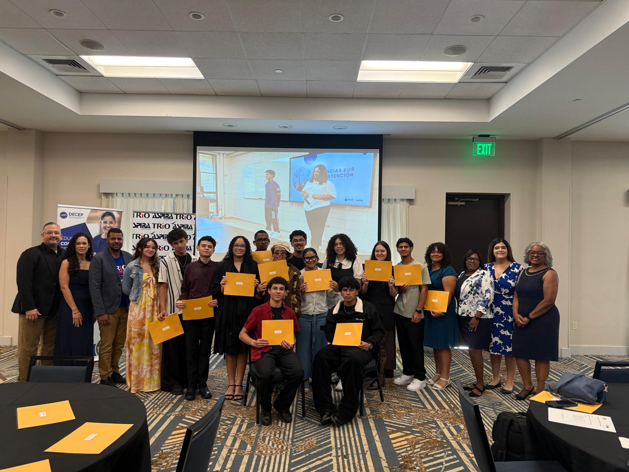 Foto de grupo de ASPIRA PR